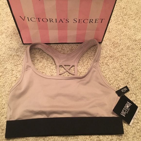 Victoria's Secret Other - Victoria Secret sports bra size small NWT